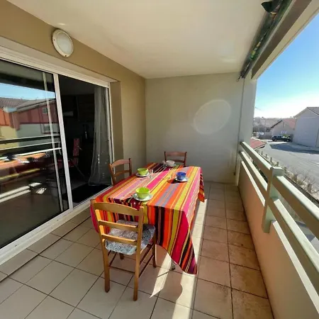 3 Chambres, 6 Pers, Terrasse, Parking, A Proximite - Fr-1-379-142 Apartment *